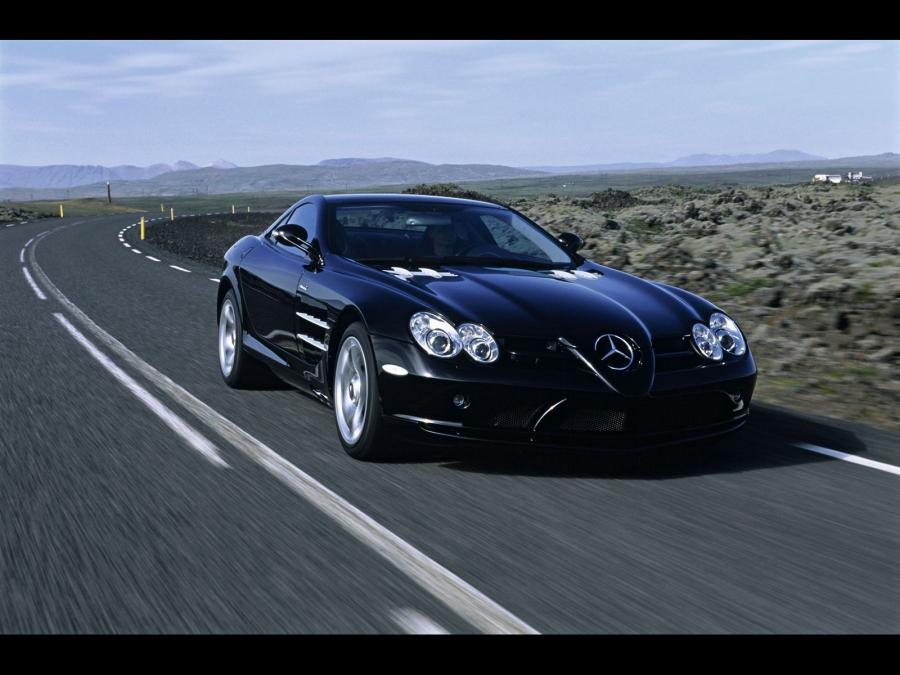  Mercedes-Benz SLR McLaren 2004 года  (фото 36 из 175)